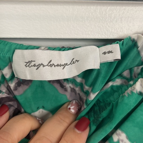 Thasplaramples Romper size medium - Picture 3 of 5